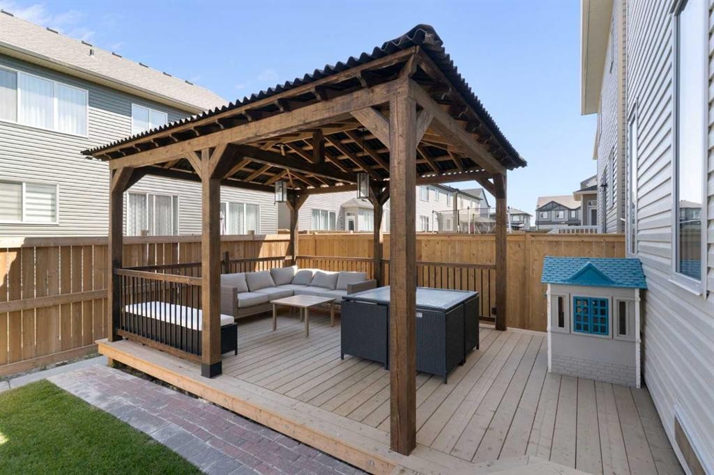 18 Southwinds Link Sw, Airdrie, AB - Outdoor With Deck Patio Veranda With Exterior