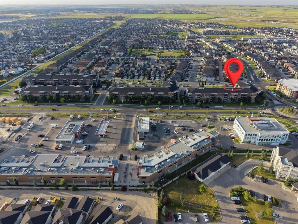 413-7210 80 Avenue Ne, Calgary, AB - Outdoor With View