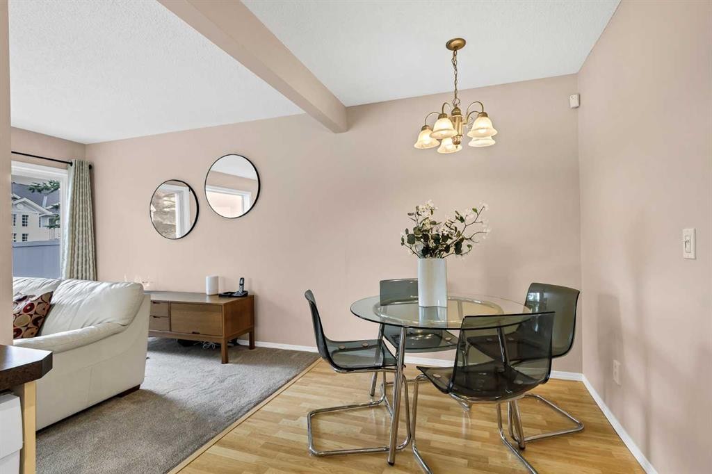 17 Country Village Circle Ne, Calgary, AB - Indoor Photo Showing Dining Room