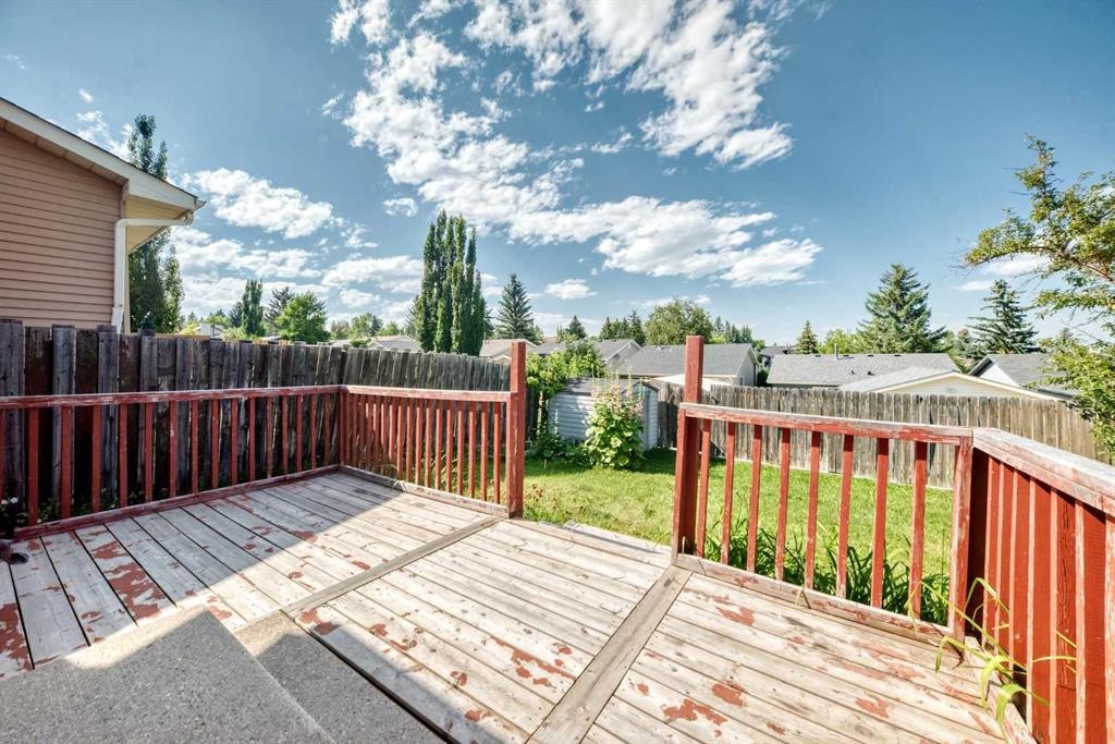 32 Macewan Park Link Nw, Calgary, AB - Outdoor With Deck Patio Veranda With Exterior
