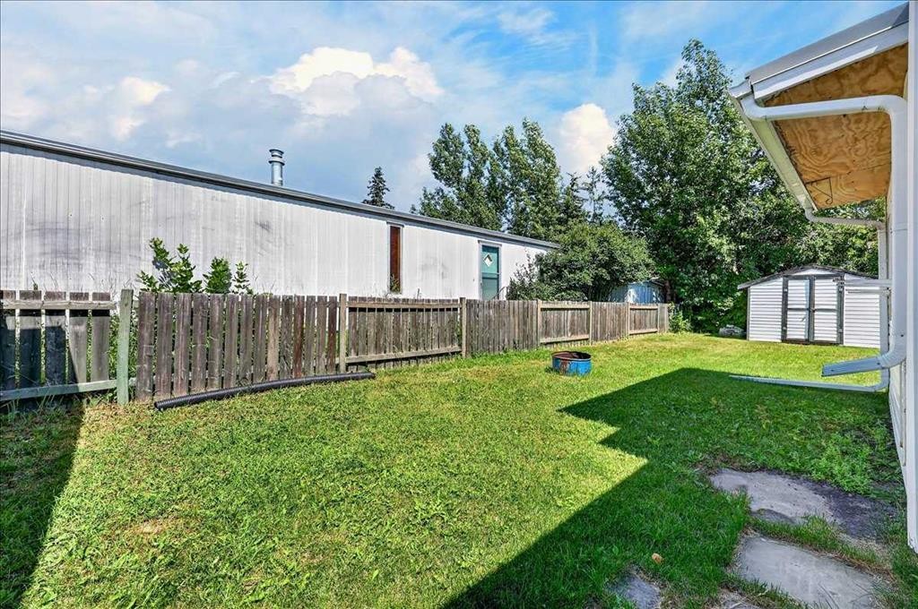 88 Big Hill Way Se, Airdrie, AB - Outdoor