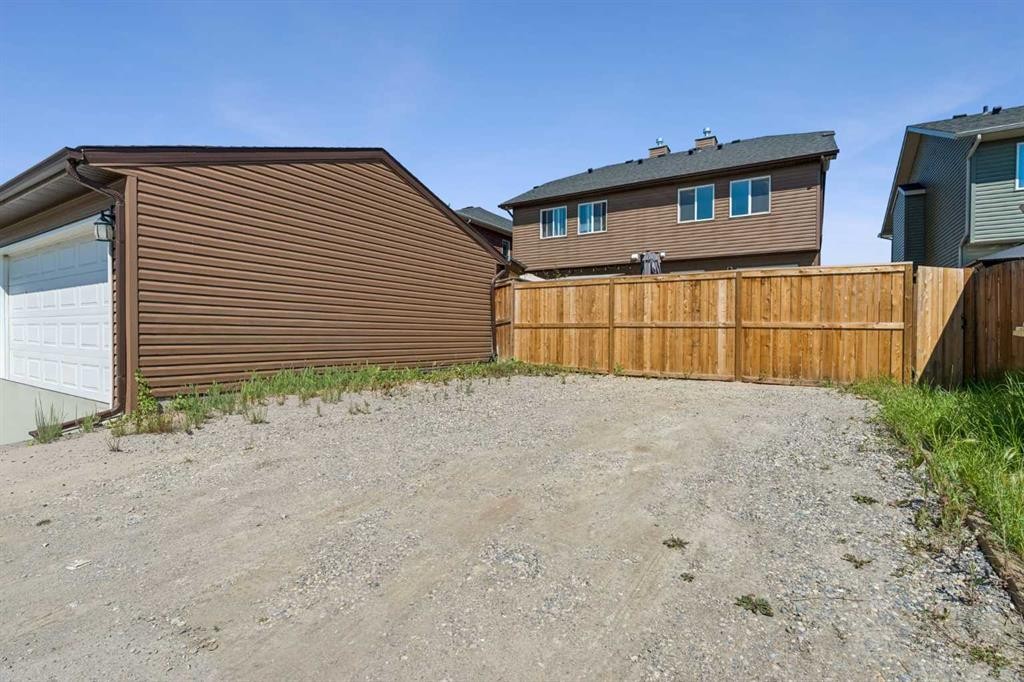 229 Fireside Drive, Cochrane, AB - Outdoor