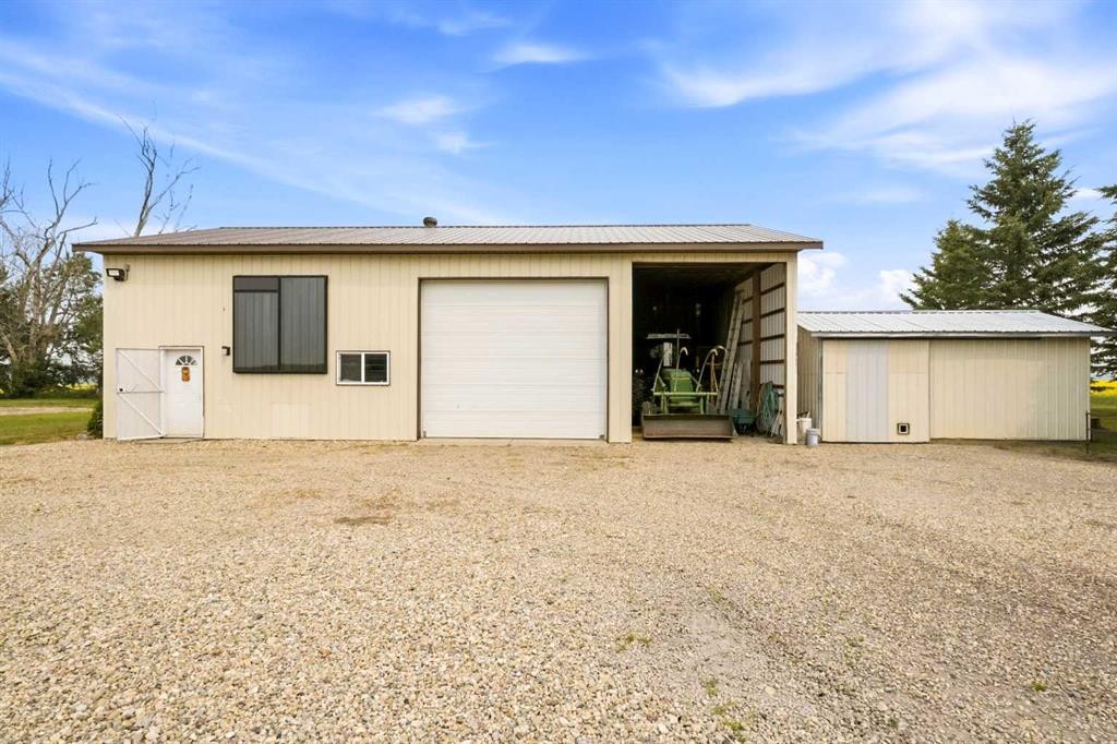34055 Range Road 24, Rural Mountain View County, AB - Outdoor