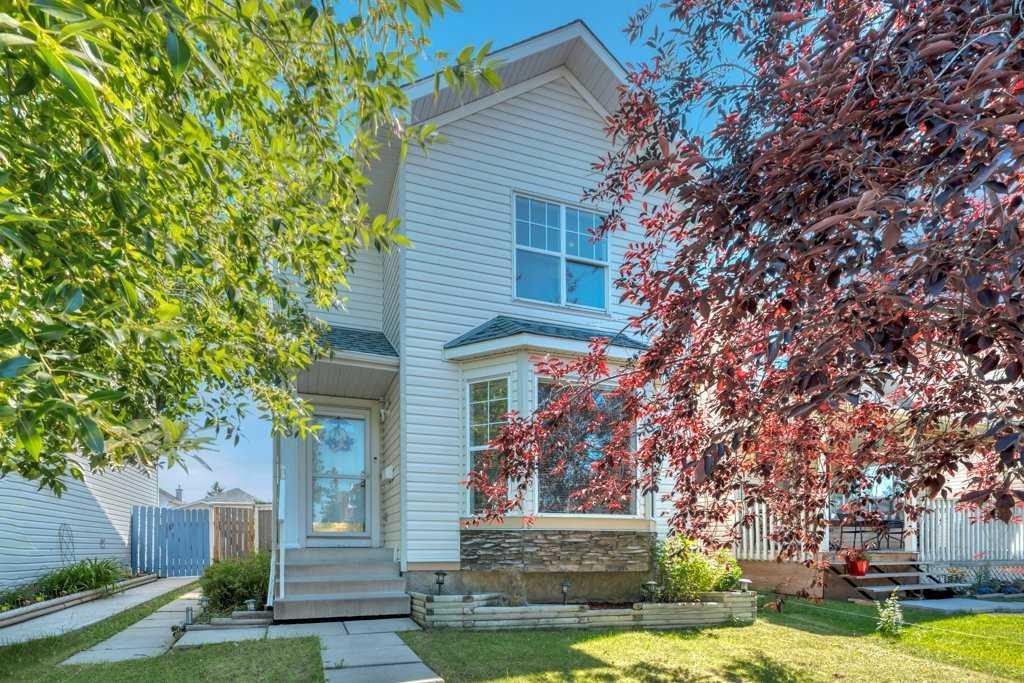 118 Tarington Close Ne, Calgary, AB - Outdoor