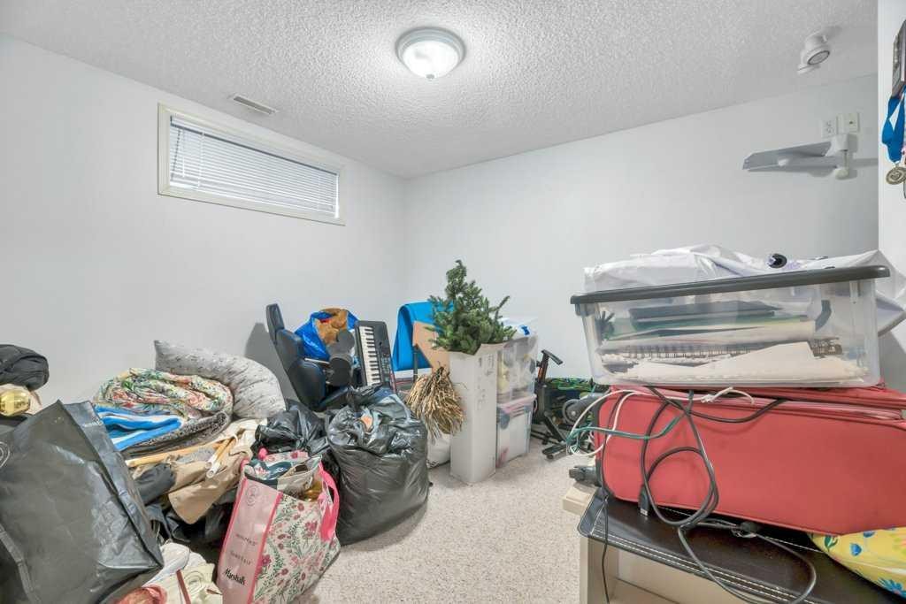 118 Tarington Close Ne, Calgary, AB - Indoor Photo Showing Other Room