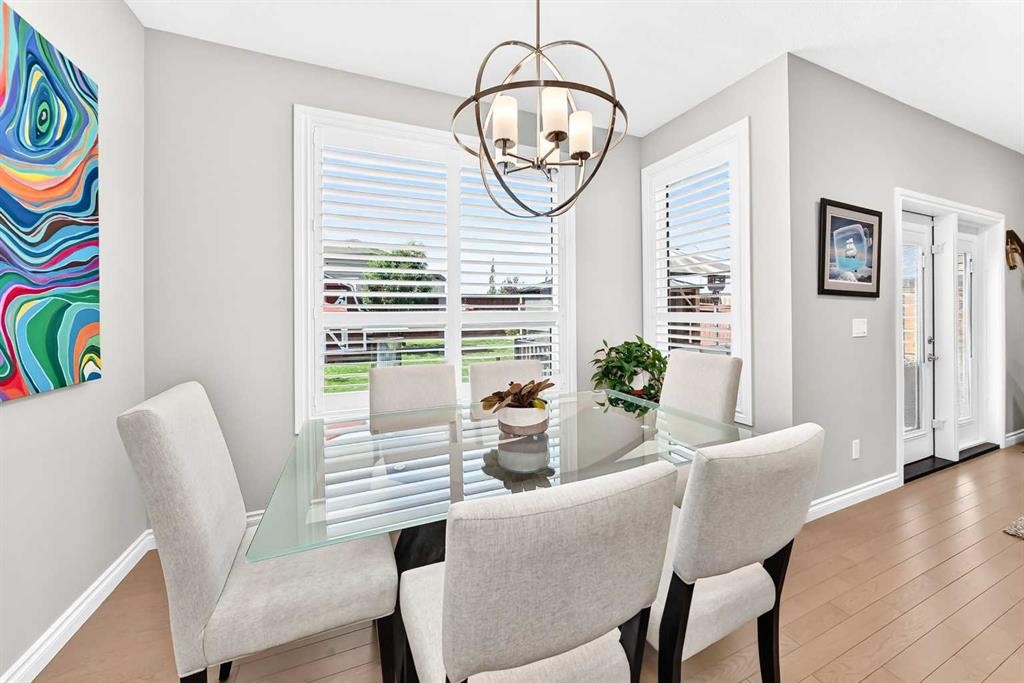 152 Royal Oak Terrace Nw, Calgary, AB - Indoor Photo Showing Dining Room