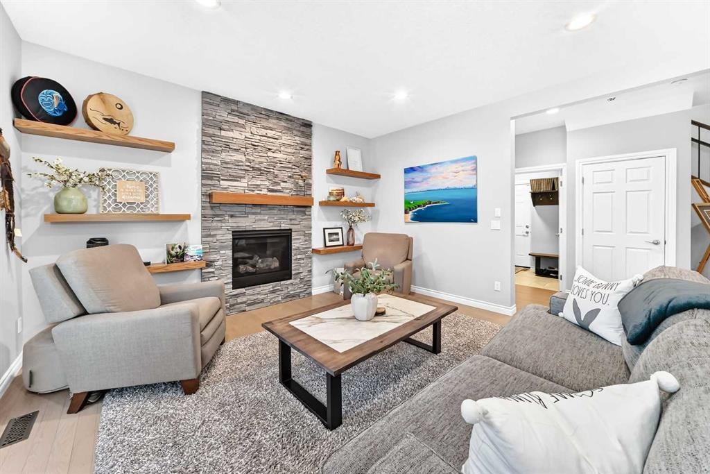 152 Royal Oak Terrace Nw, Calgary, AB - Indoor Photo Showing Living Room With Fireplace