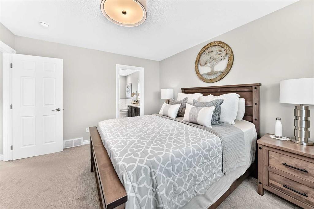 152 Royal Oak Terrace Nw, Calgary, AB - Indoor Photo Showing Bedroom