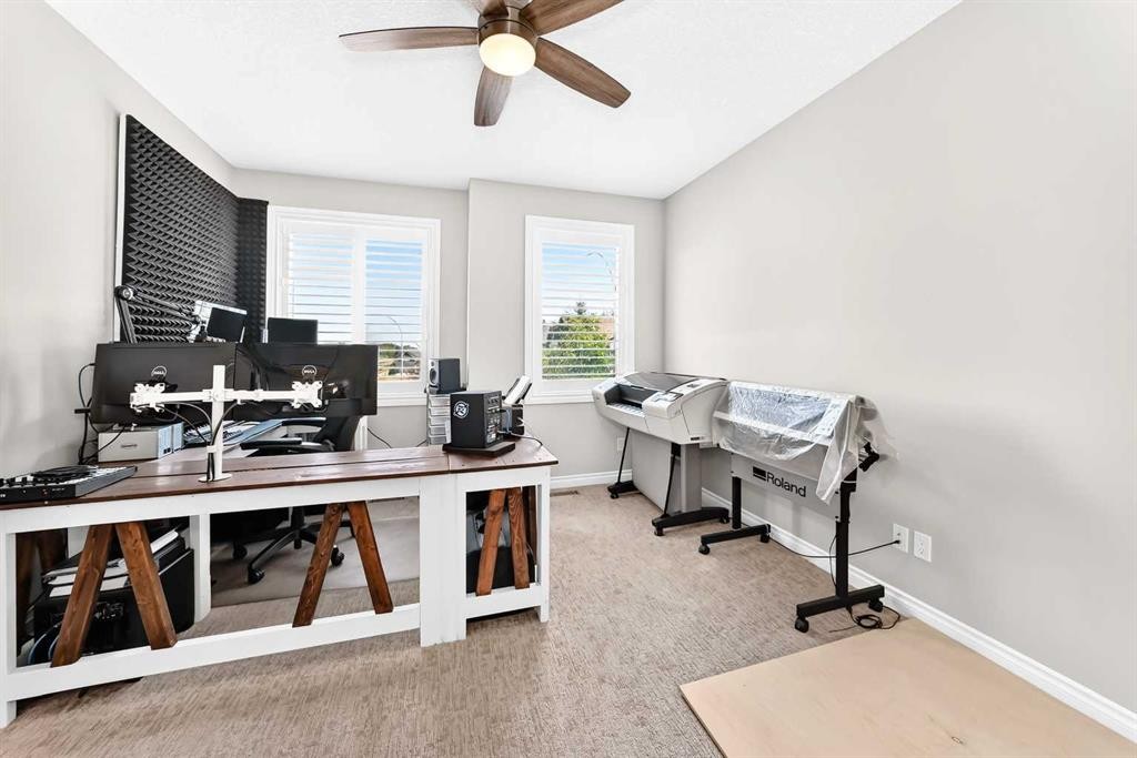 152 Royal Oak Terrace Nw, Calgary, AB - Indoor