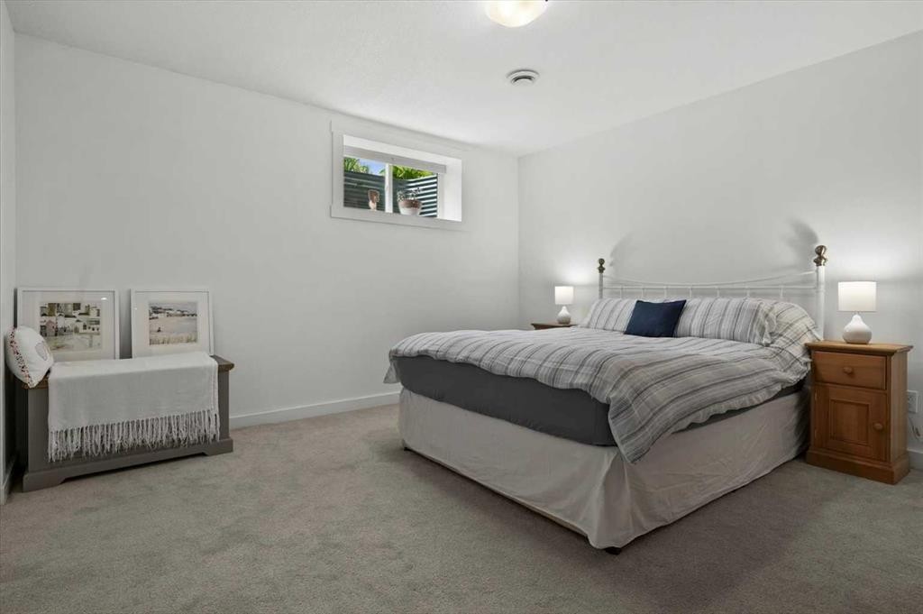 424 Silver Valley Drive Nw, Calgary, AB