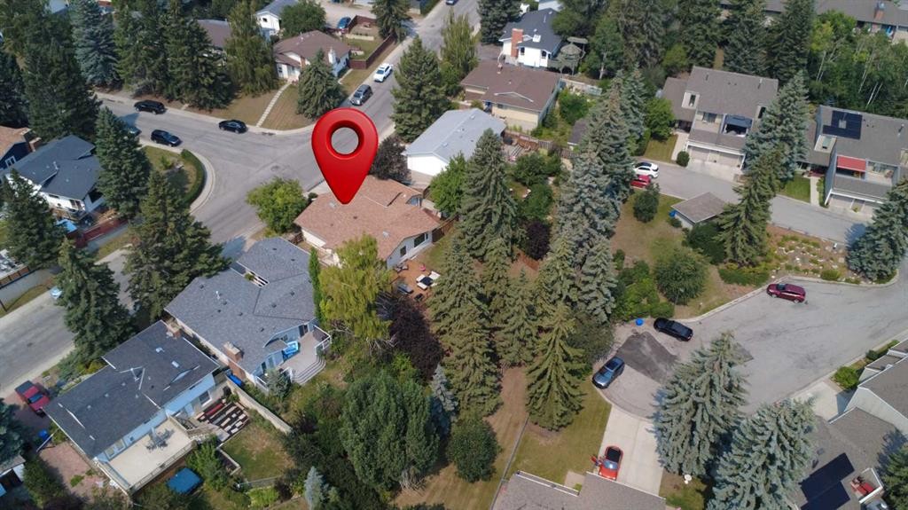 424 Silver Valley Drive Nw, Calgary, AB