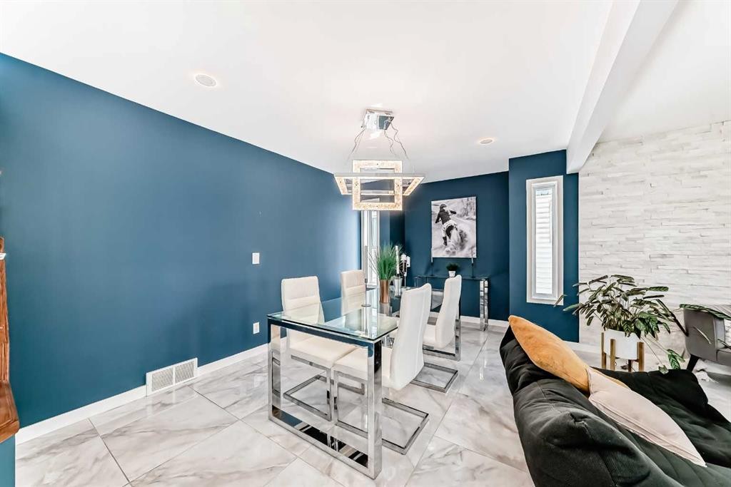 382 Cove Road, Chestermere, AB - Indoor