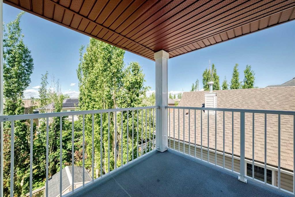 382 Cove Road, Chestermere, AB - Outdoor With Exterior