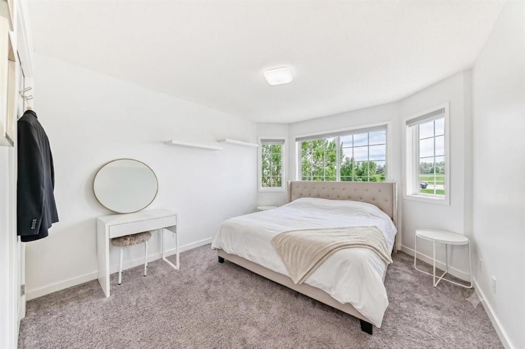 382 Cove Road, Chestermere, AB - Indoor Photo Showing Bedroom