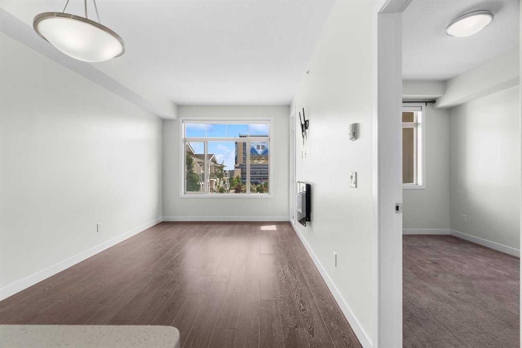 411-28 Auburn Bay Link Se, Calgary, AB - Indoor Photo Showing Other Room