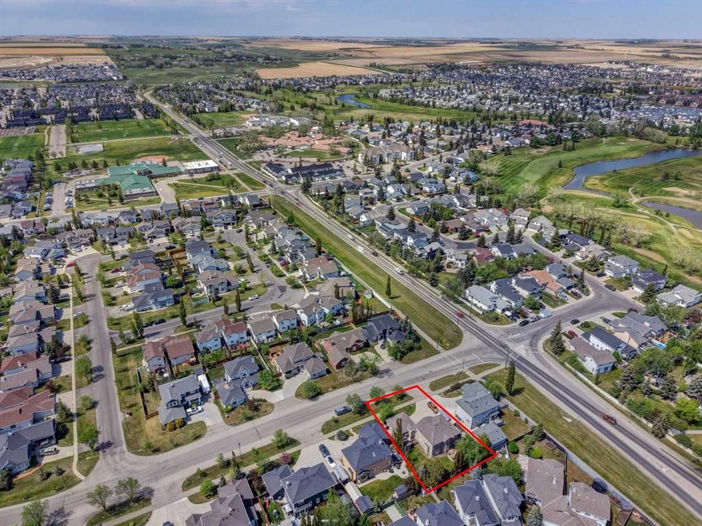 8 Canoe Road Sw, Airdrie, AB - Outdoor With View