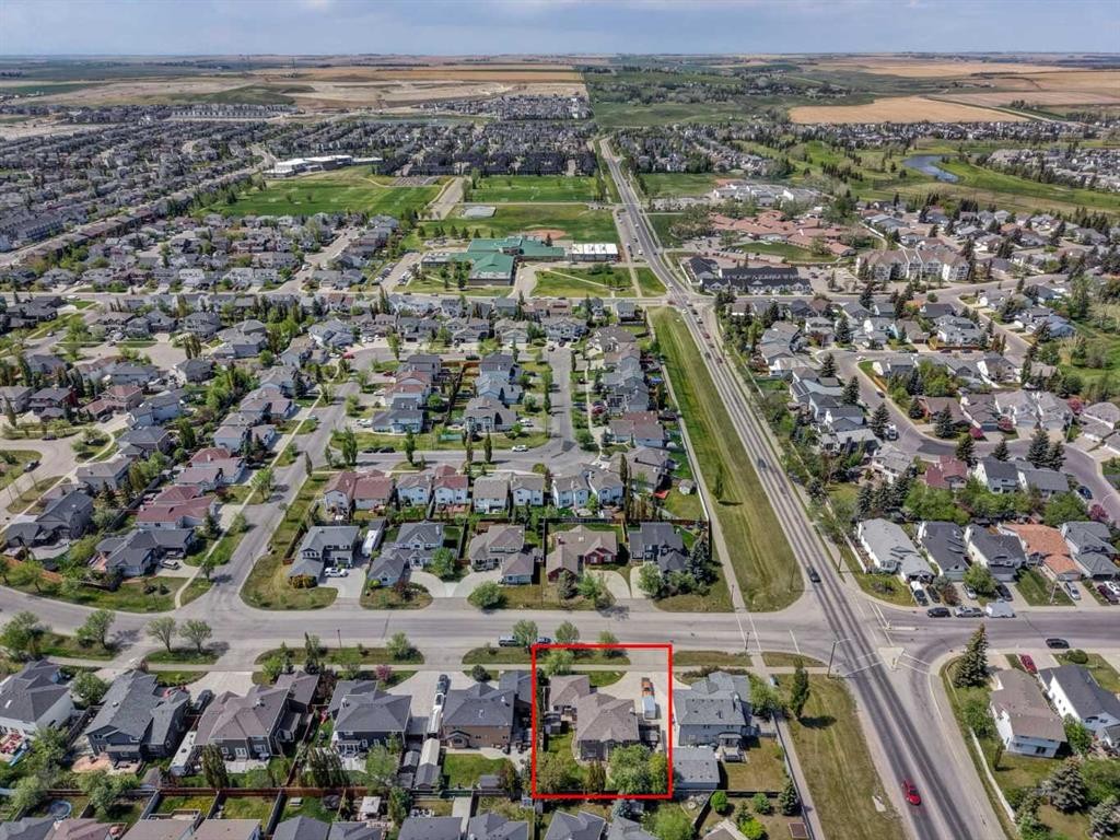 8 Canoe Road Sw, Airdrie, AB - Outdoor With View