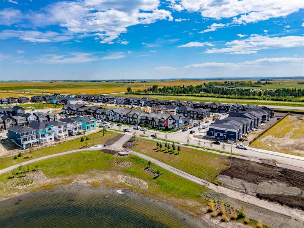872 Sora Boulevard Se, Calgary, AB - Outdoor With View