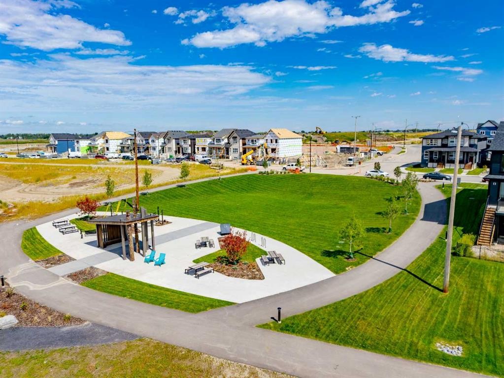 872 Sora Boulevard Se, Calgary, AB - Outdoor With View