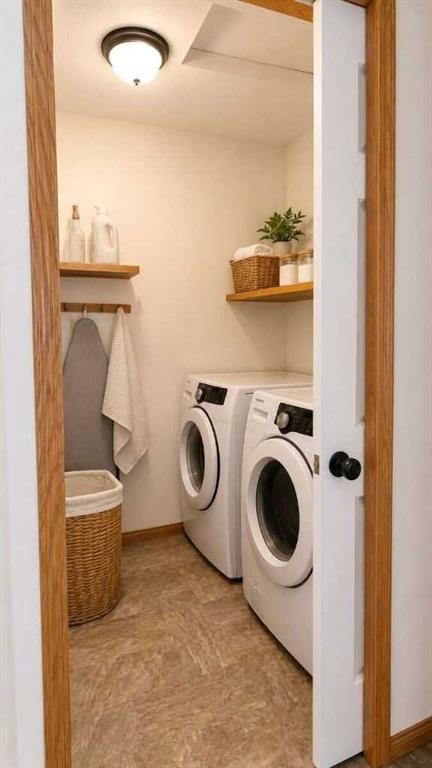 145-37411 Waskasoo Avenue, Rural Red Deer County, AB - Indoor Photo Showing Laundry Room
