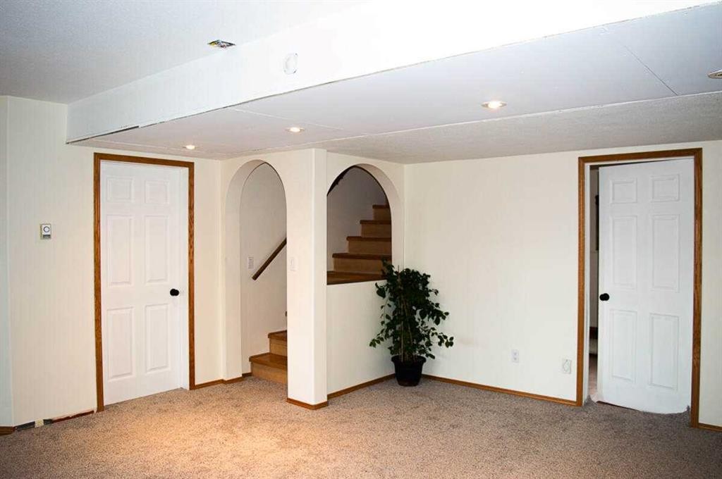 145-37411 Waskasoo Avenue, Rural Red Deer County, AB - Indoor Photo Showing Other Room