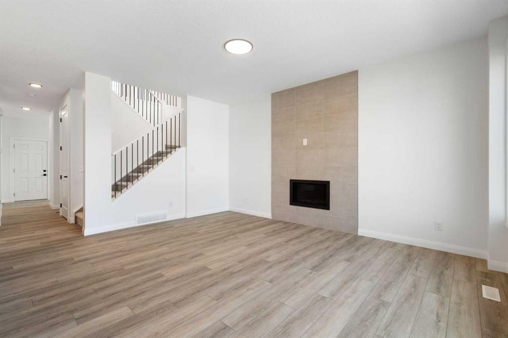 331 Rivercrest Road, Cochrane, AB - Indoor