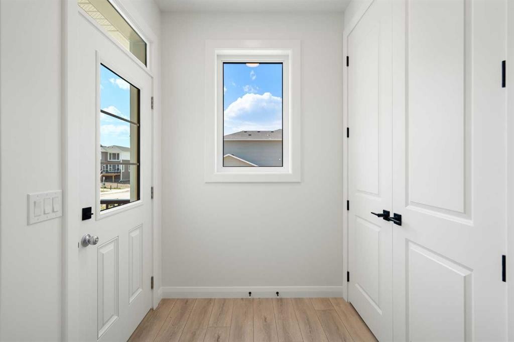 331 Rivercrest Road, Cochrane, AB - Indoor Photo Showing Other Room