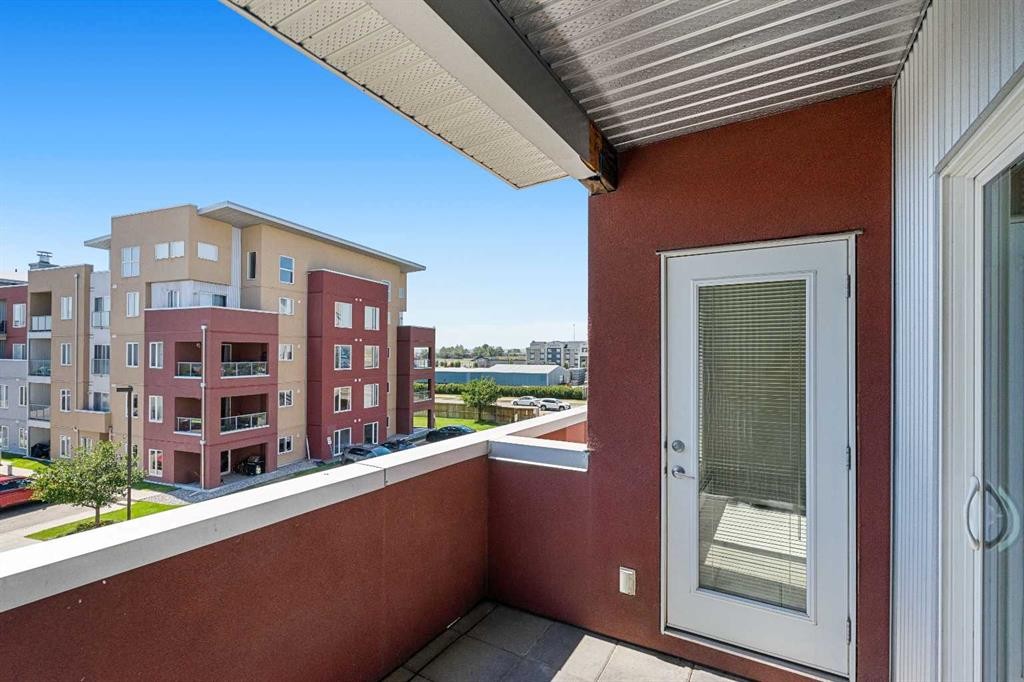 2307-604 East Lake Boulevard Ne, Airdrie, AB - Outdoor With Balcony With Exterior