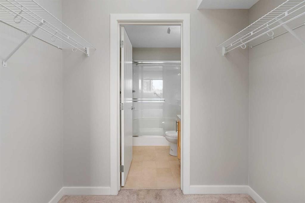 2307-604 East Lake Boulevard Ne, Airdrie, AB - Indoor With Storage