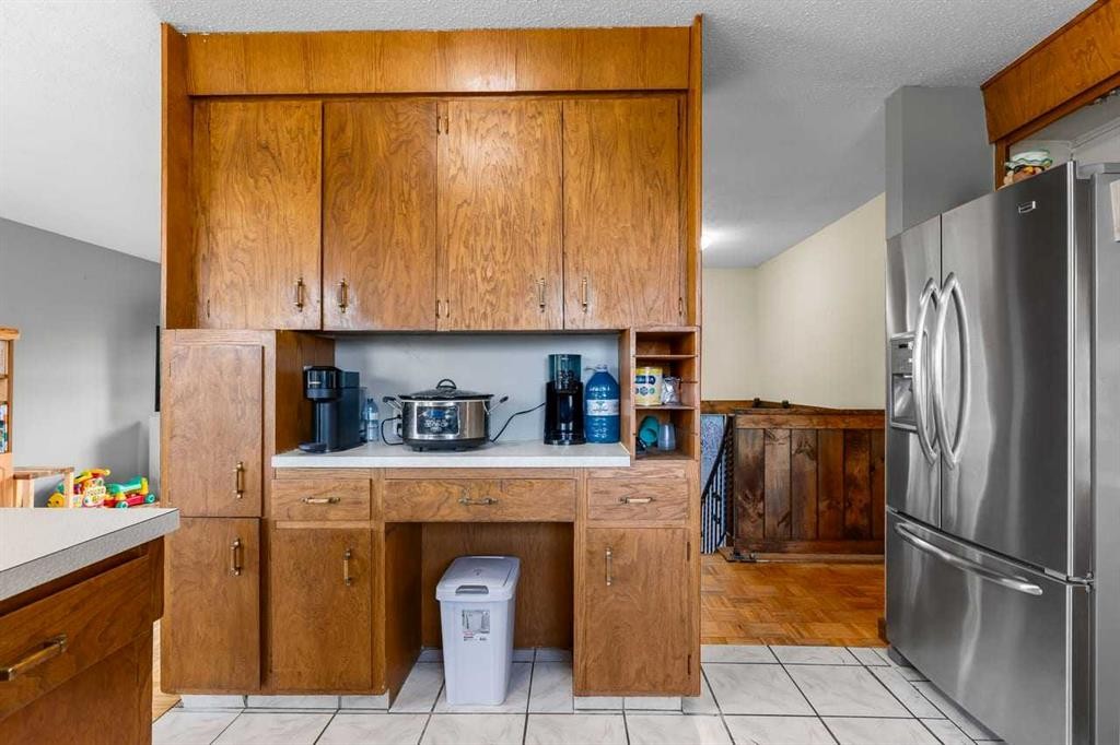 466054 113 Street East, Rural Foothills County, AB - Indoor Photo Showing Kitchen