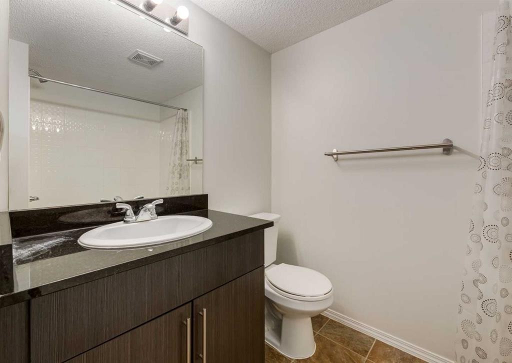 113-2715 12 Avenue Se, Calgary, AB