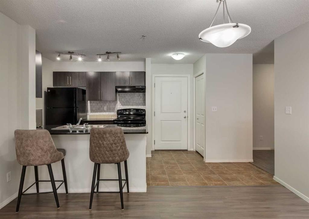 113-2715 12 Avenue Se, Calgary, AB