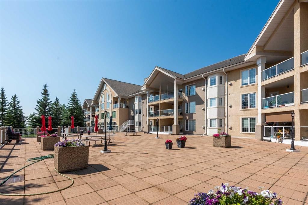 304-728 Country Hills Road Nw, Calgary, AB - Outdoor With Balcony