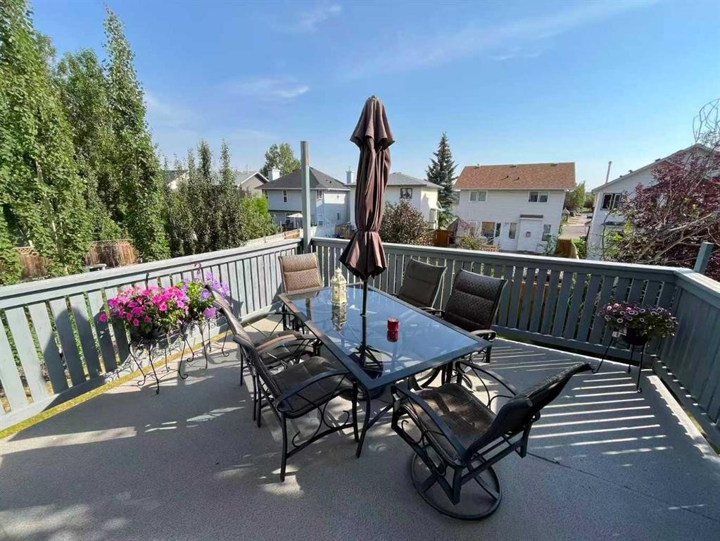 129 Arbour Ridge Circle Nw, Calgary, AB - Outdoor With Exterior