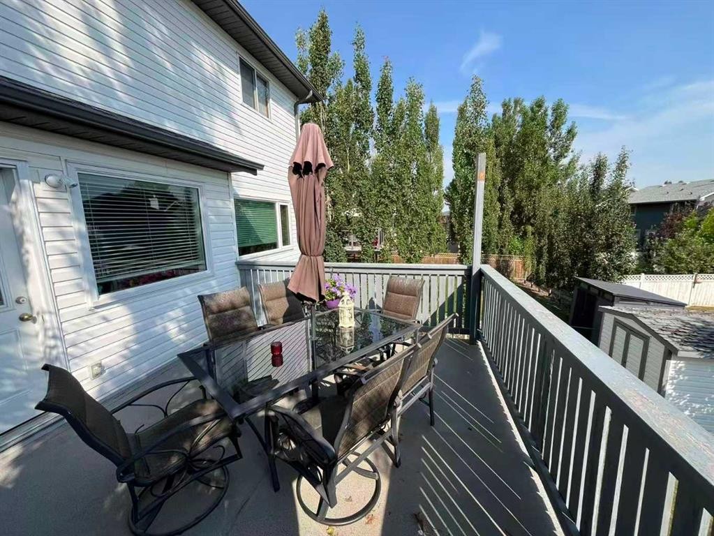 129 Arbour Ridge Circle Nw, Calgary, AB - Outdoor With Exterior
