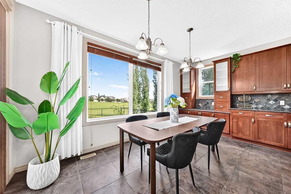 14 Springborough Crescent Sw, Calgary, AB - Indoor