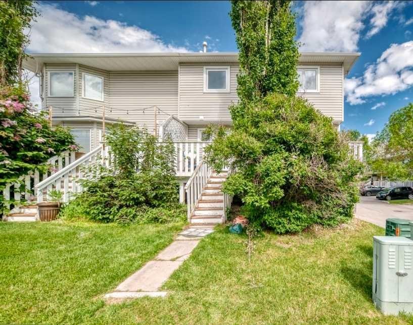 672 Killarney Glen Court Sw, Calgary, AB - Outdoor
