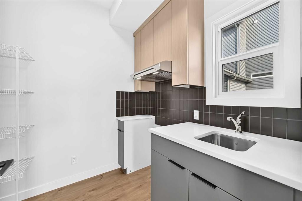 199 Langwell Common Se, Airdrie, AB - Indoor