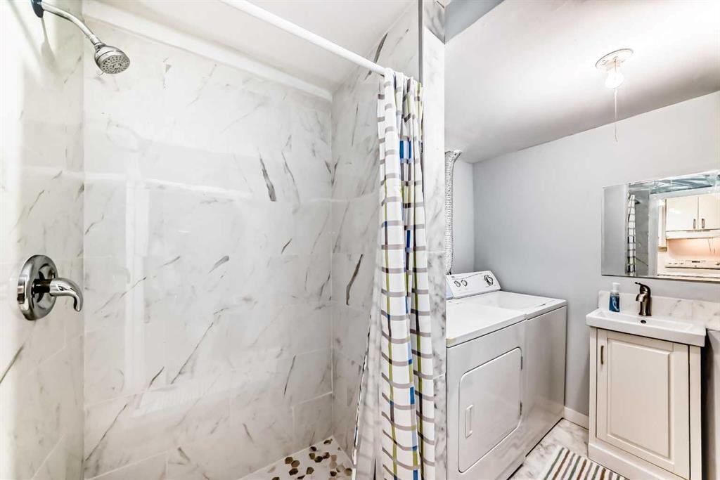 77 Martinbrook Road Ne, Calgary, AB - Indoor