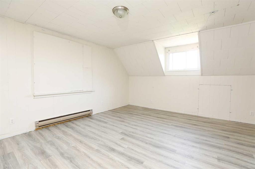 1411 Twp Rd 7-3 Road, Rural Pincher Creek No. 9, M.D. Of, AB - Indoor Photo Showing Other Room