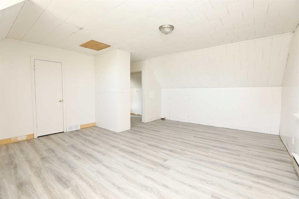 1411 Twp Rd 7-3 Road, Rural Pincher Creek No. 9, M.D. Of, AB - Indoor Photo Showing Other Room