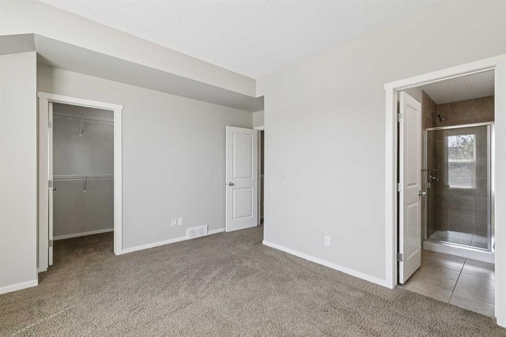 28 Walden Drive Se, Calgary, AB - Indoor Photo Showing Other Room