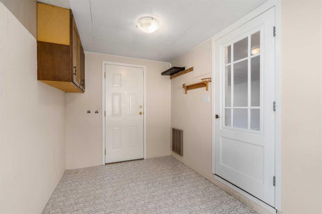 34 Burroughs Place Ne, Calgary, AB