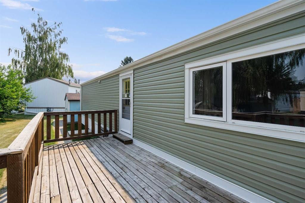 34 Burroughs Place Ne, Calgary, AB