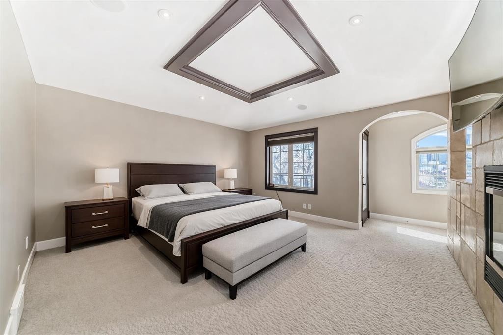 1108 Bellevue Avenue Se, Calgary, AB - Indoor Photo Showing Bedroom