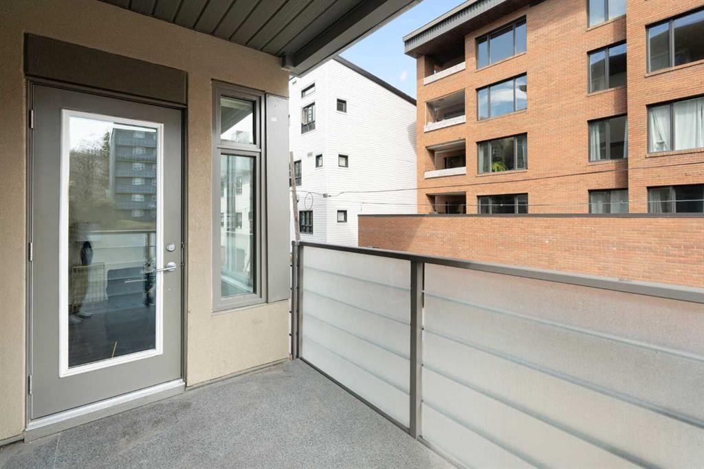 209-1720 10 Street Sw, Calgary, AB - Outdoor With Balcony With Exterior