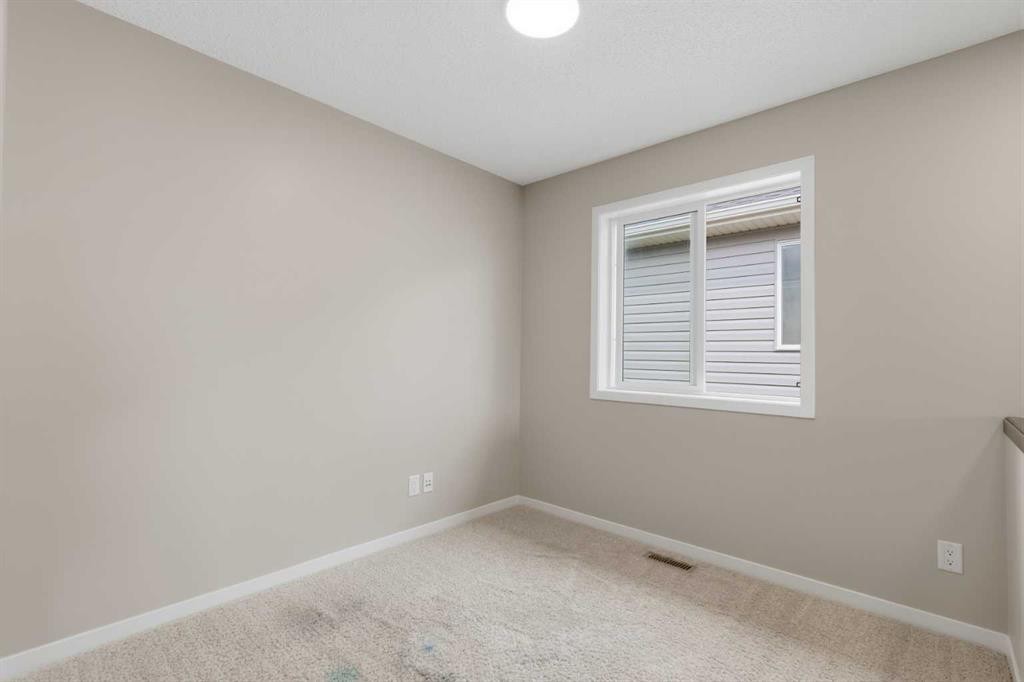 40 Panatella Mews Nw, Calgary, AB - Indoor Photo Showing Other Room