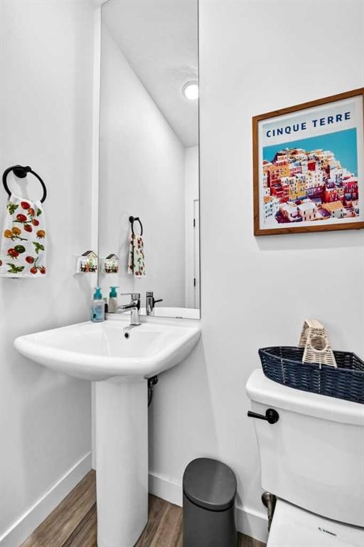 162 Silverado Boulevard Sw, Calgary, AB - Indoor Photo Showing Bathroom