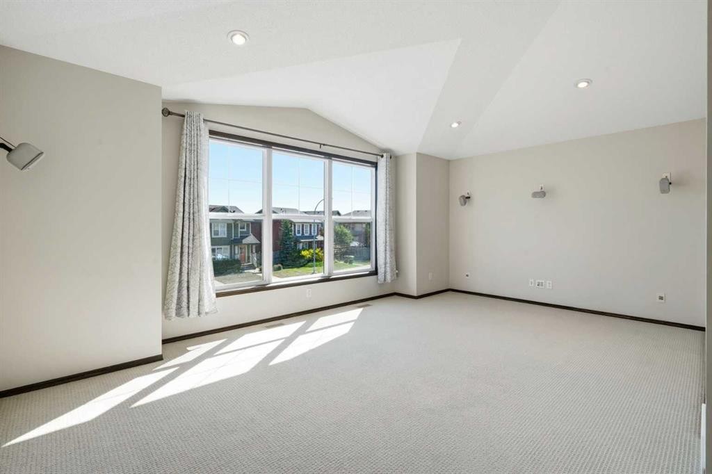 691 Panamount Boulevard Nw, Calgary, AB - Indoor Photo Showing Other Room