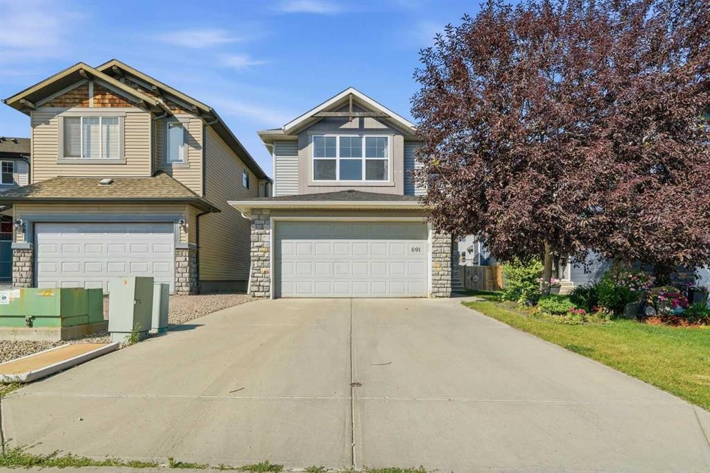 691 Panamount Boulevard Nw, Calgary, AB - Outdoor With Facade